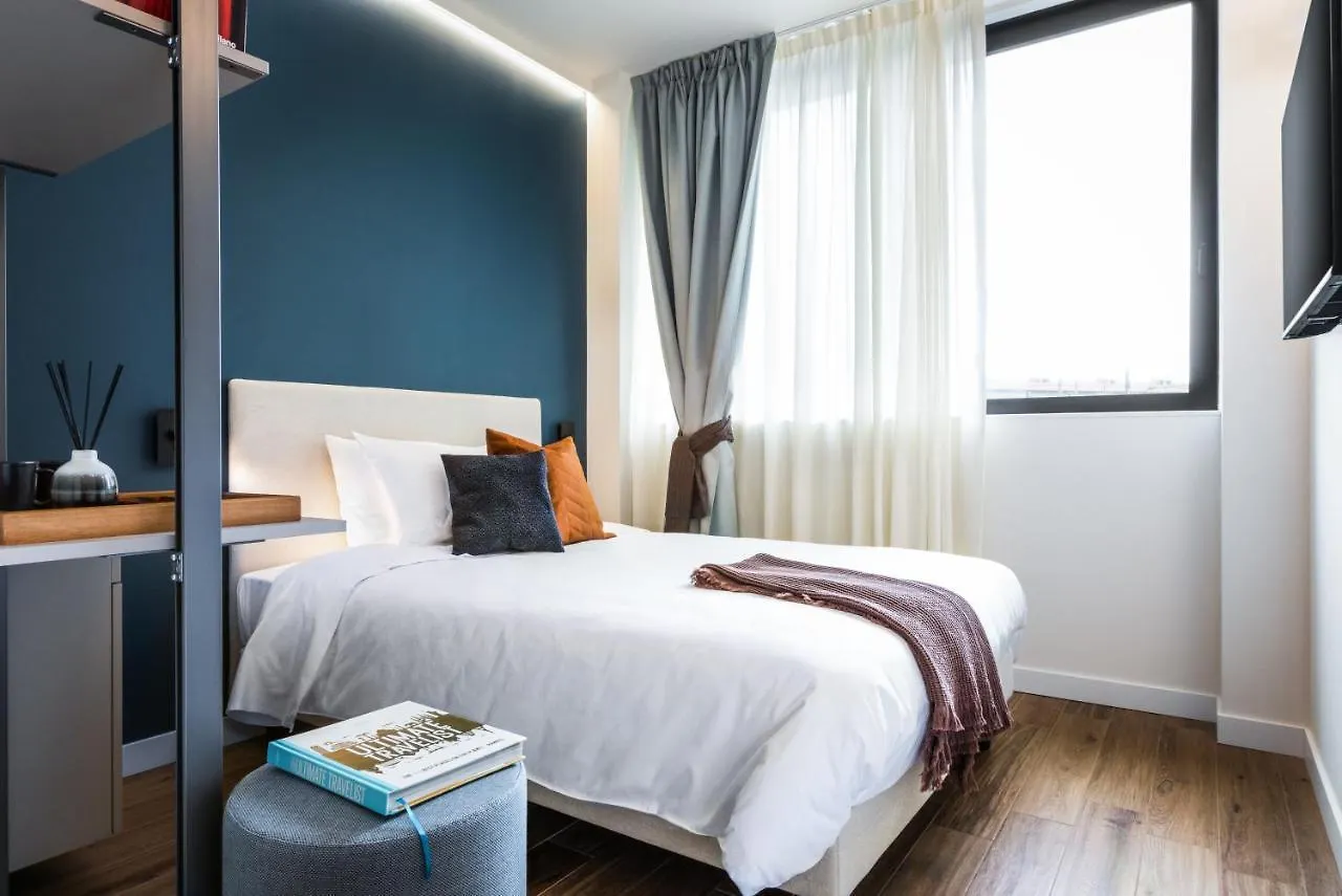 Hotel apartamentowy Co99 Art Building Residence Mediolan Włochy