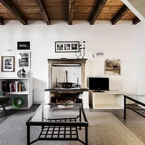 Milanrentals - Ripa Appartamento
