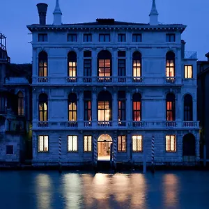 Foresteria Levi 2*, Veneza Itália