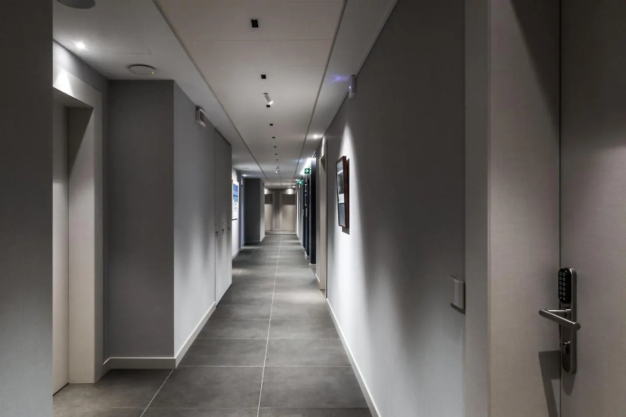 Co99 Art Building Residence Milan